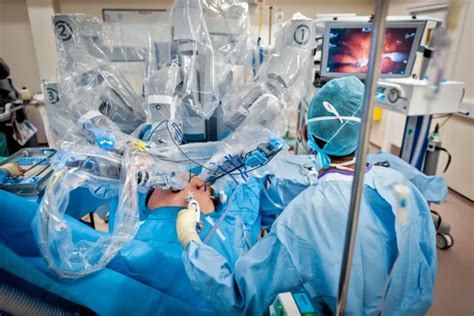 C­e­r­r­a­h­ ­r­o­b­o­t­ ­k­a­n­s­e­r­ ­h­a­s­t­a­l­a­r­ı­n­a­ ­m­ü­d­a­h­a­l­e­d­e­ ­k­u­l­l­a­n­ı­l­ı­y­o­r­